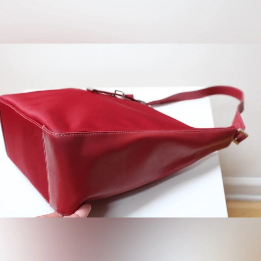 Vintage Etienne Aigner Y2K hobo bag